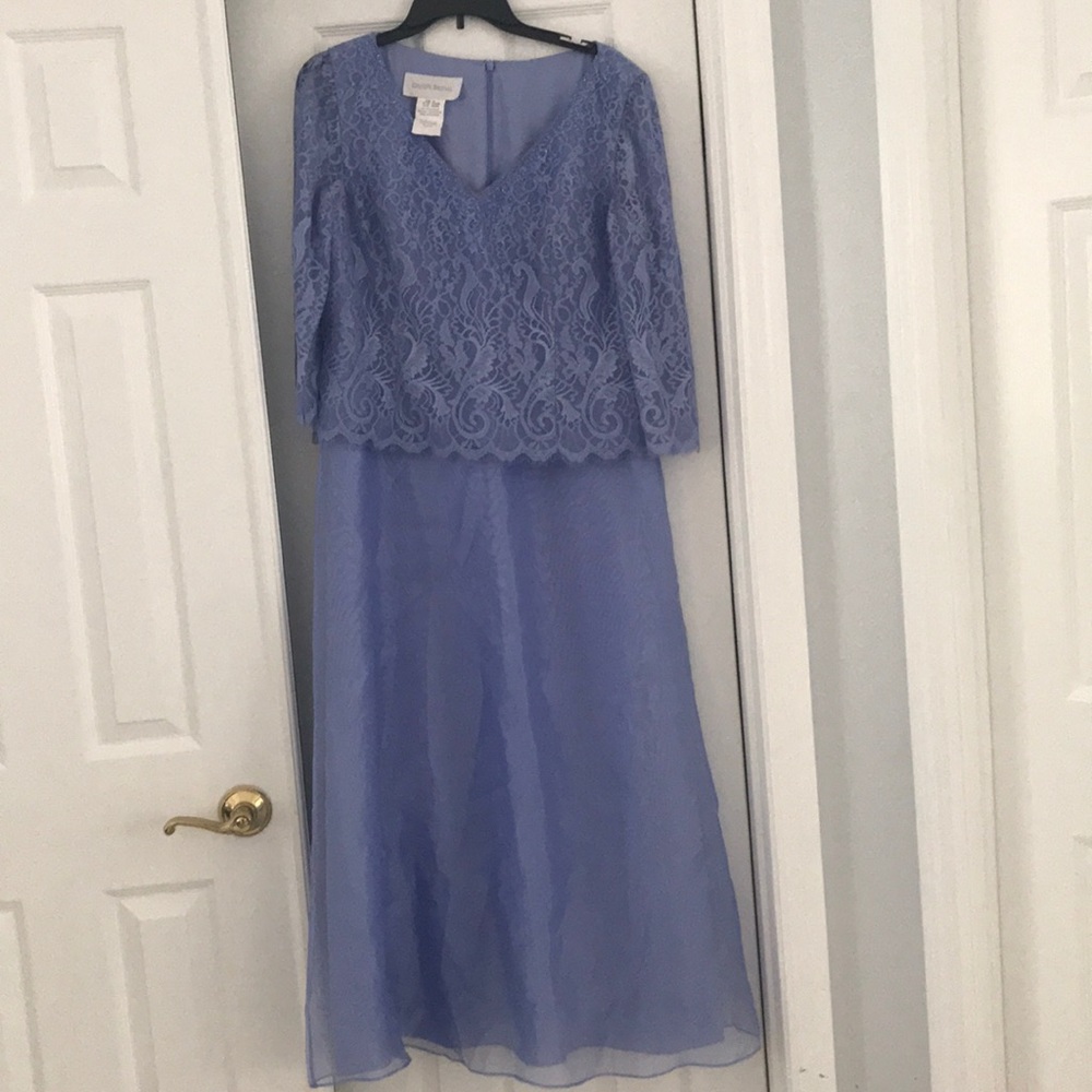 David’s Bridal Mother of Bride dress periwinkle 14